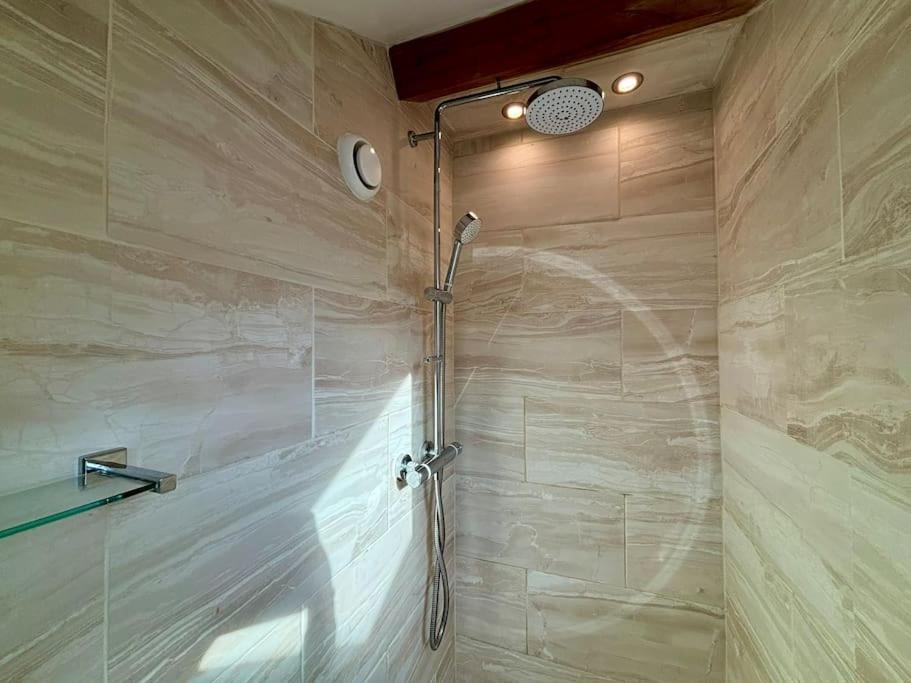 Little Bream - Pretty Cosy Cottage, Sea Views, Walk To The Beach Mawnan Smith Εξωτερικό φωτογραφία