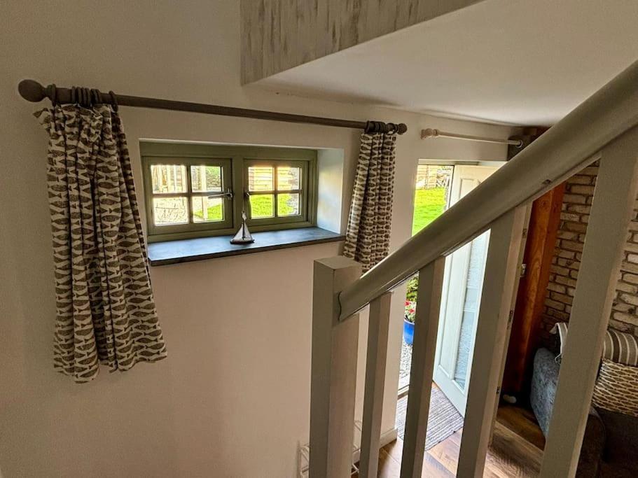 Little Bream - Pretty Cosy Cottage, Sea Views, Walk To The Beach Mawnan Smith Εξωτερικό φωτογραφία